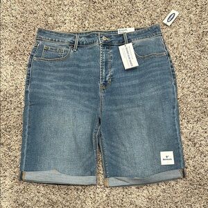 Old Navy Bermuda Blue Denim Shorts NWT